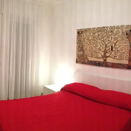 Casa Di Ale & Olly Apartamento Mandello del Lario